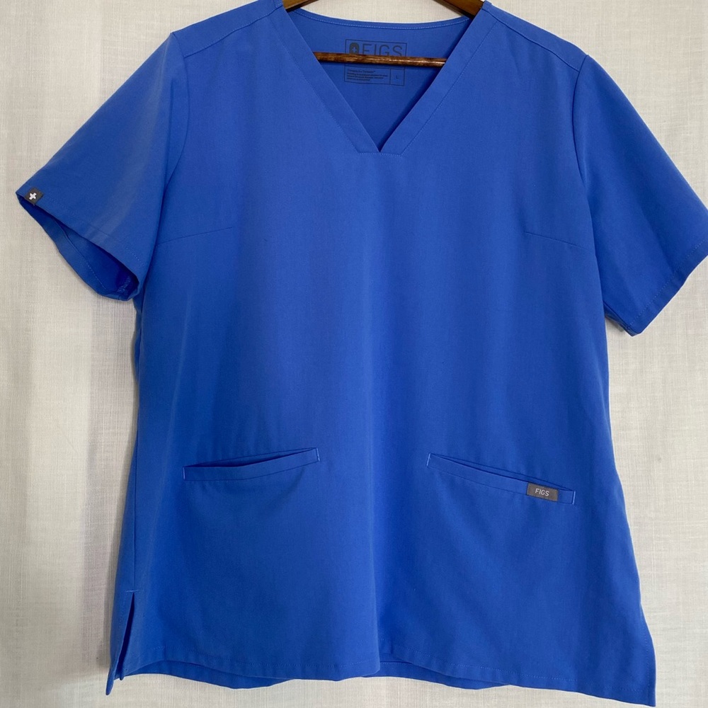 Large Figs Scrub Top 2-Pockets